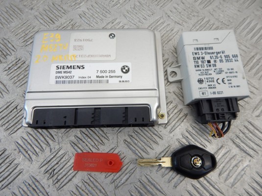 Блок управления двигателем BMW 5-series (E39) 12 14 7 500 255