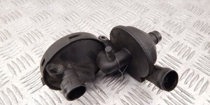 Маслоотделитель (сапун) BMW 5-series (E39) 11 61 7 501 566
