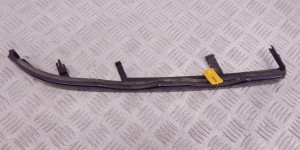 Ус под фару правый BMW 3-series (E46) 51 13 8 208 482