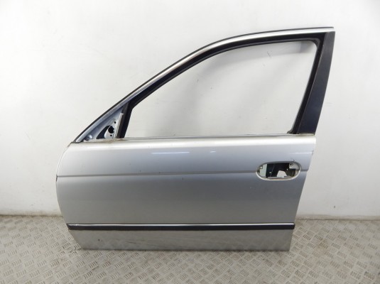 Дверь передняя левая BMW 5-series (E39)