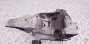 Кронштейн компрессора кондиционера BMW 3-series (E90/91/92) 11 16 7 802 639