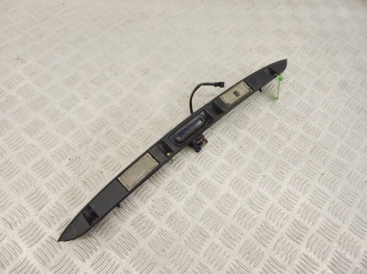 Подсветка номера BMW 3-series (E46)