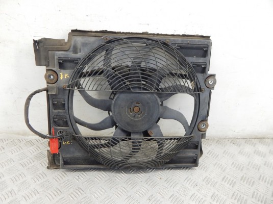 Вентилятор кондиционера BMW 5-series (E39) 64 54 8 380 781 Вентилятор кондиционера BMW 5-series (E39) 64 54 8 380 781