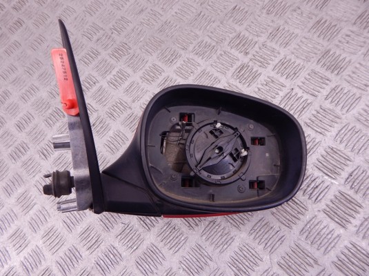 Зеркало наружное правое BMW 3-series (E90/91/92) 51 16 7 268 264