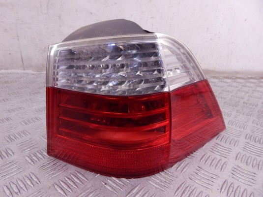 Фонарь задний правый BMW 5-series (E60/61) 63 21 7 177 694 Фонарь задний правый BMW 5-series (E60/61) 63 21 7 177 694