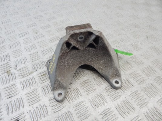 Кронштейн КПП BMW 5-series (E60/61) 22 31 6 761 107