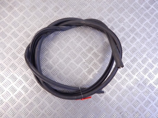 Уплотнитель BMW 3-series (E46) 51 72 7 047 341