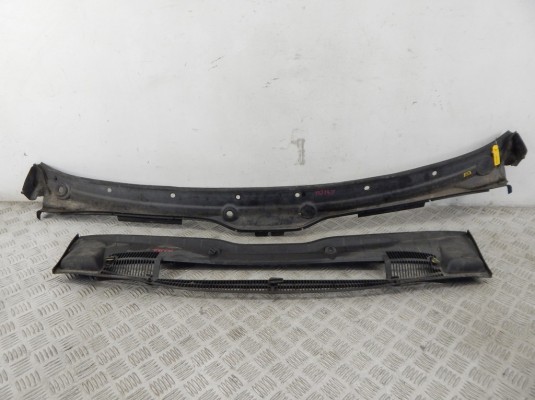Дождевик BMW X5-series (E53) 51 71 8 402 642