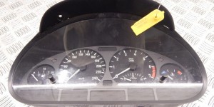 Щиток приборов (приборная панель) BMW 3-series (E46) 62 11 6 915 237