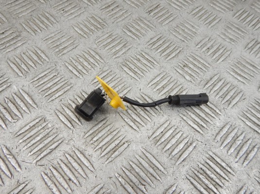 Форсунка омывателя BMW 5-series (E39) 61 66 8 361 039