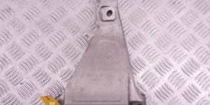 Кронштейн двигателя BMW 7-series (E65/66) 22 11 6 758 420 Кронштейн двигателя BMW 7-series (E65/66) 22 11 6 758 420
