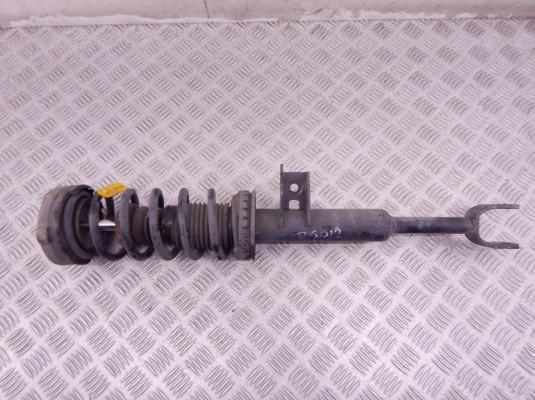 Стойка передняя правая BMW 5-series (F10/11) 31 31 6 863 890