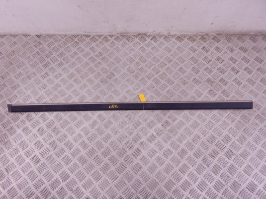 Молдинг двери передней левой BMW 5-series (E39) 51 13 8 184 477