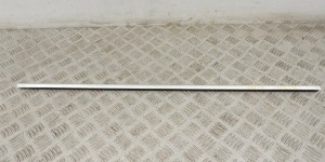 Молдинг стекла двери передней правой наружный BMW 5-series (E60/61)