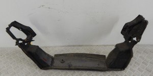 Пластик моторного отсека BMW 5-series (E60/61) 51 71 7 050 604