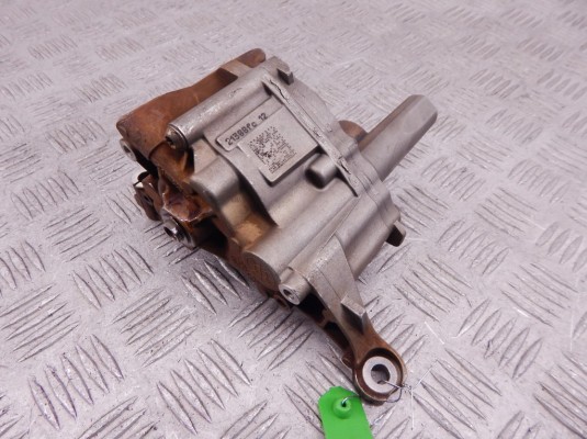 Насос масляный BMW 3-series (E90/91/92) 11 41 7 516 396