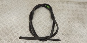 Уплотнитель капота BMW 7-series (E65/66) 51 71 7 019 966 Уплотнитель капота BMW 7-series (E65/66) 51 71 7 019 966