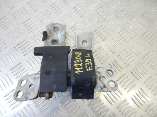 Петля крышки багажника BMW 5-series (E39) 41 61 7 007 403