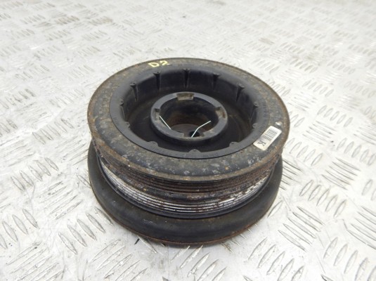 Шкив коленвала BMW 5-series (E60/61) 11 23 7 793 593 Шкив коленвала BMW 5-series (E60/61) 11 23 7 793 593