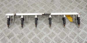 Форсунка BMW X5-series (E70) 13 53 7 531 634 Форсунка BMW X5-series (E70) 13 53 7 531 634