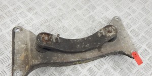 Кронштейн КПП BMW 5-series (E39) 22 31 1 096 104