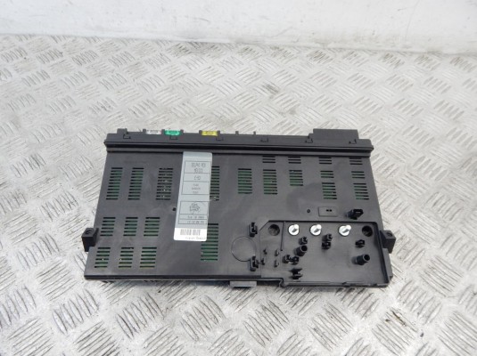 Блок предохранителей BMW X5-series (E53) 61 13 8 380 407