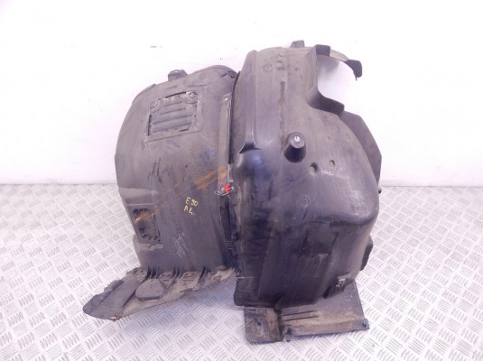 Защита арок передняя левая (подкрылок) BMW 3-series (E90/91/92) 51 71 7 175 289