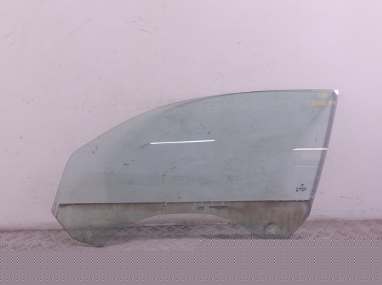 Стекло двери передней левой BMW 1-series (E87) 51 33 7 165 579