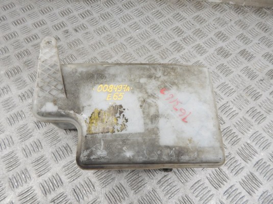Бачок омывателя BMW 7-series (E65/66) 61 66 7 009 123 Бачок омывателя BMW 7-series (E65/66) 61 66 7 009 123