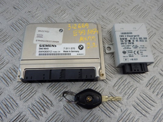 Блок управления двигателем BMW 5-series (E39) 12 14 7 511 570