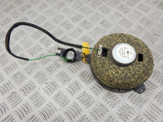 Динамик BMW 3-series (E46) 65 13 8 368 233 Динамик BMW 3-series (E46) 65 13 8 368 233