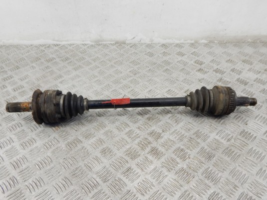 Полуось задняя (приводной вал, ШРУС) BMW 1-series (E87) 33 21 7 547 071