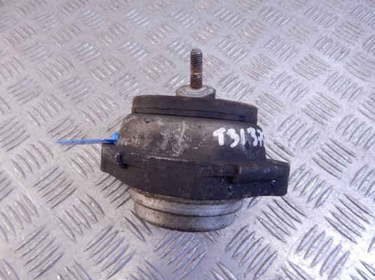 Подушка крепления двигателя BMW X5-series (E53) 22 11 6 758 430