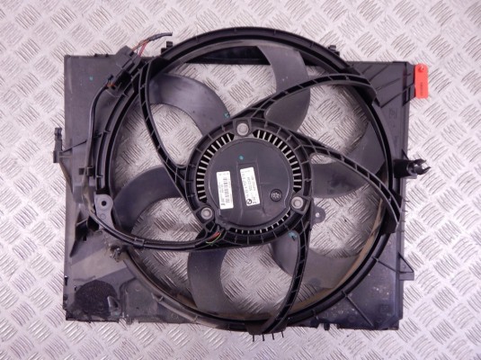 Вентилятор радиатора BMW 3-series (E90/91/92) 17 42 7 523 259