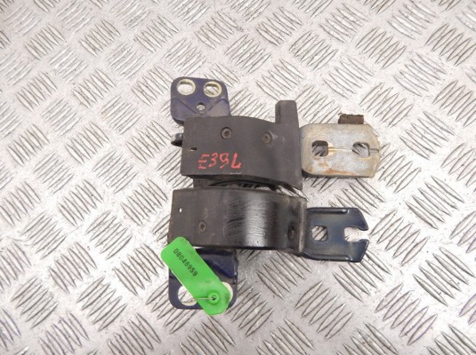 Петля крышки багажника BMW 5-series (E39) 41 61 7 007 403