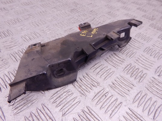 Крепление фары левой BMW 5-series (E39) 63 12 8 362 441