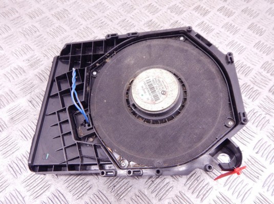 Сабвуфер BMW 1-series (E87) 65 13 6 954 871 Сабвуфер BMW 1-series (E87) 65 13 6 954 871