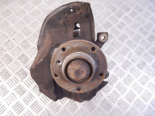 Ступица передняя левая BMW 3-series (E46) 31 21 1 096 429