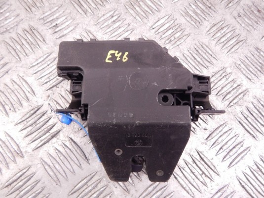 Замок багажника BMW 3-series (E46) 51 24 8 196 401
