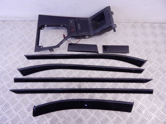 Пластик салона BMW 5-series (E39) 51 16 8 256 297