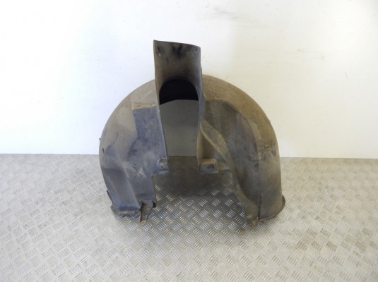 Защита арок задняя правая (подкрылок) BMW 5-series (E39) 51 71 8 172 461 Защита арок задняя правая (подкрылок) BMW 5-series (E39) 51 71 8 172 461