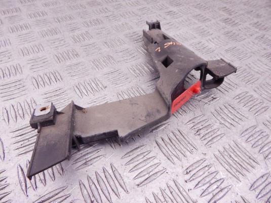 Крепление фары левой BMW 3-series (E46) 63 12 8 380 187