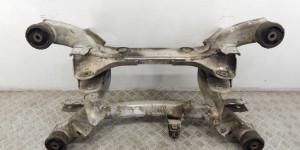 Балка подвески задняя BMW 5-series (E39) 33 31 1 097 250