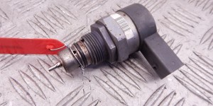 Датчик давления топлива BMW X5-series (E53) 13 53 7 805 733