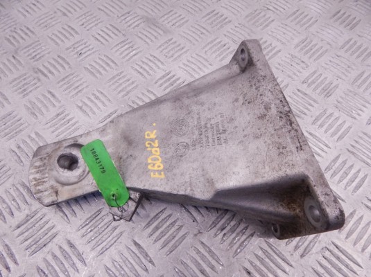 Кронштейн двигателя BMW 5-series (E60/61) 22 11 6 761 150 Кронштейн двигателя BMW 5-series (E60/61) 22 11 6 761 150