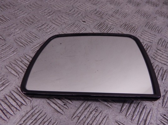 Стекло зеркала наружного левого BMW X5-series (E53) 51 16 8 247 771