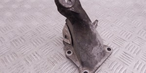 Кронштейн двигателя BMW 3-series (E46) 22 11 6 753 296