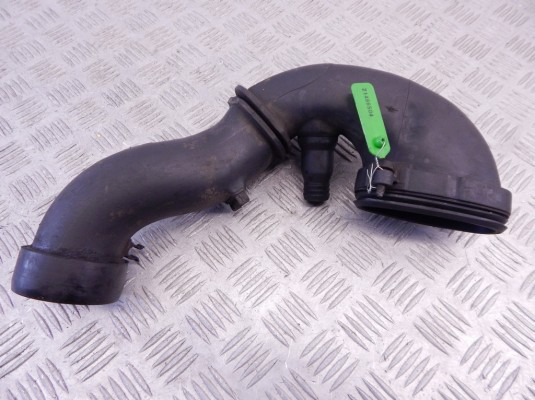 Патрубок интеркулера BMW X3-series (E83) 13 71 7 794 172
