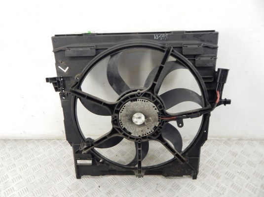 Вентилятор радиатора BMW X6-series (E71) 7594608 Вентилятор радиатора BMW X6-series (E71) 7594608