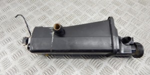 Бачок расширительный BMW 3-series (E46) Бачок расширительный BMW 3-series (E46)